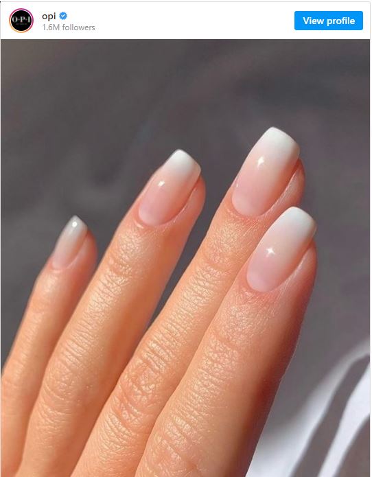 11 Nail Art and Manicure Ideas to Make Your Diamond Ring Sparkle
