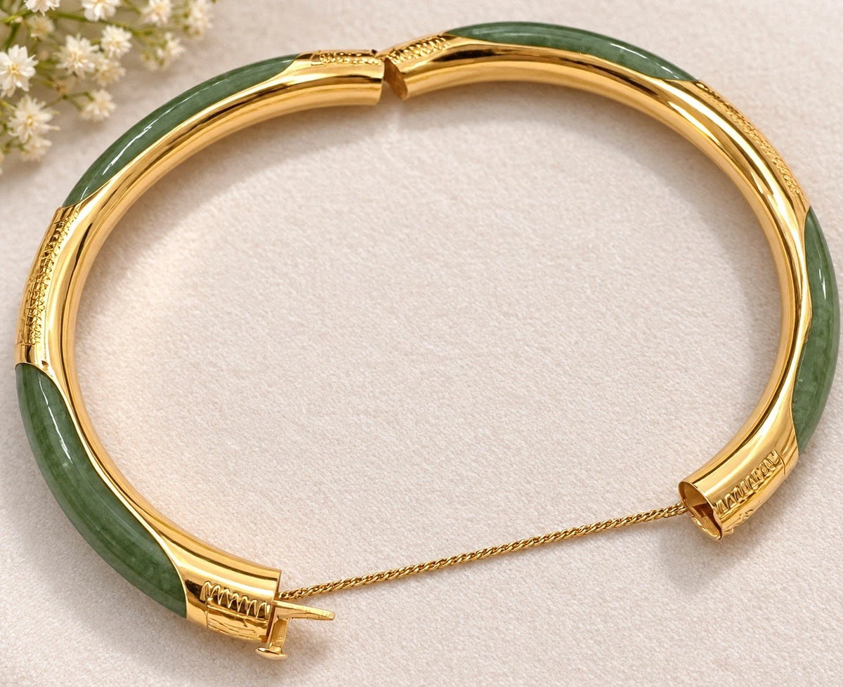 Vintage 14K Yellow Gold & Green Jade Hinged Bangle Bracelet with Safety Chain