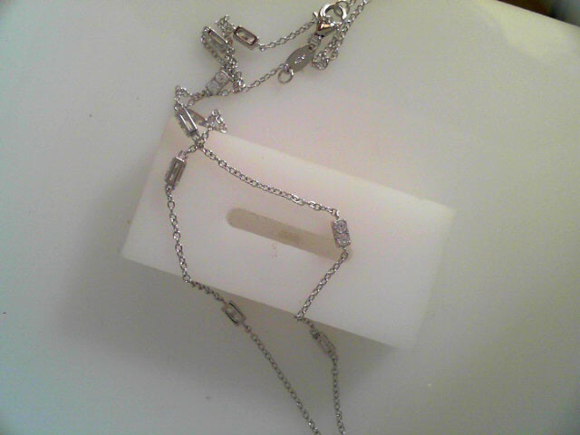 SILVER NECKLACE