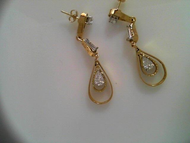 14k earrrings & diamond