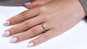 14K White Gold Round Twisted Diamond Engagement Ring-Kylo