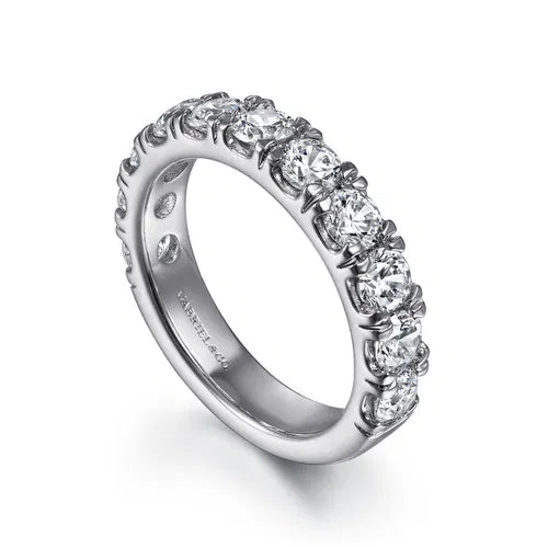 Diamond Wedding Bands  -  Women'