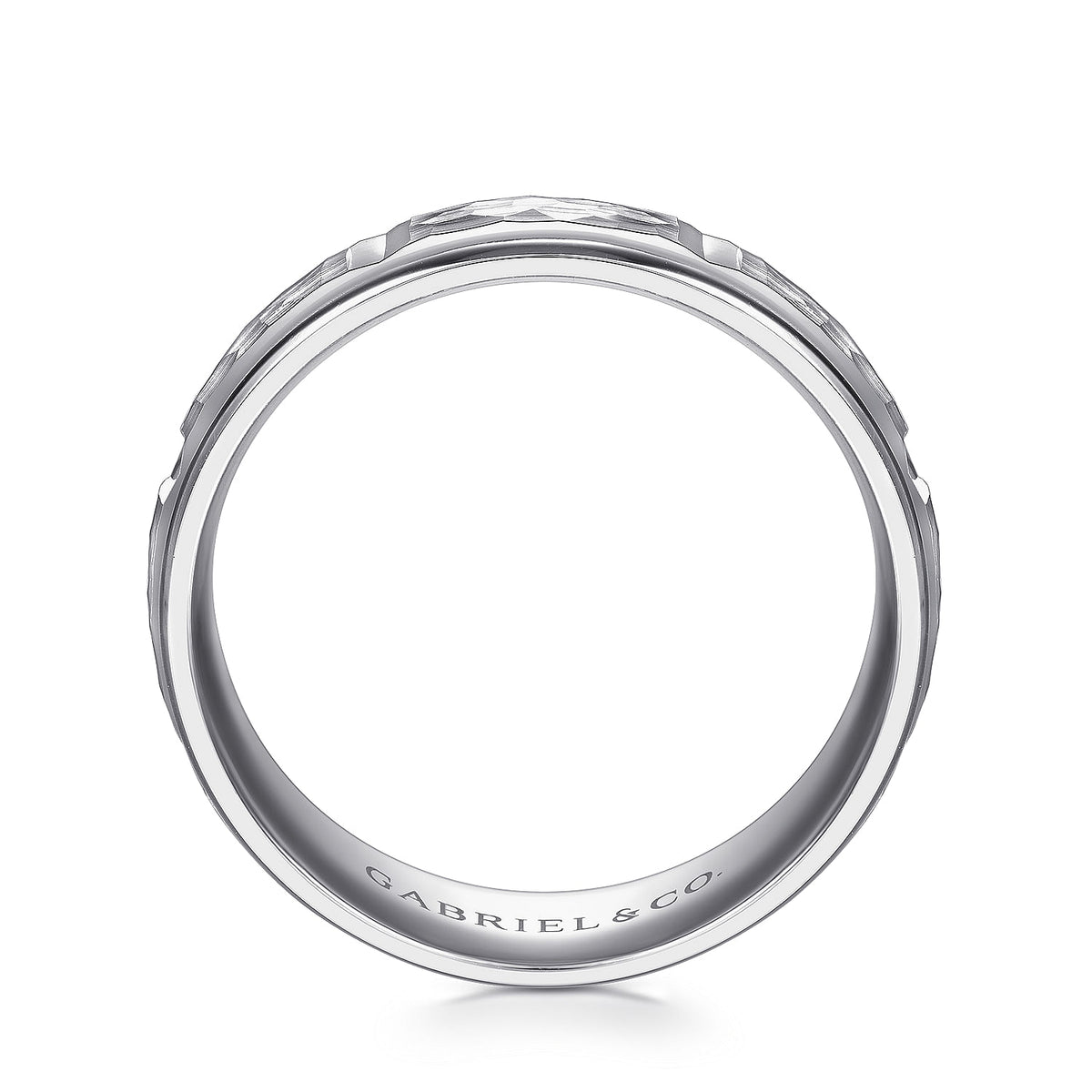 14K White Gold 7mm - Hammered Station Men&#39;s Wedding Band