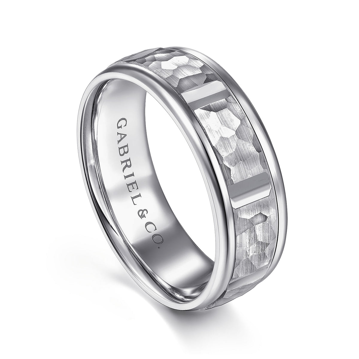 14K White Gold 7mm - Hammered Station Men&#39;s Wedding Band