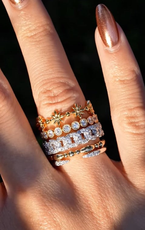 14K Yellow Gold Bujukan Dainty Floral Ring