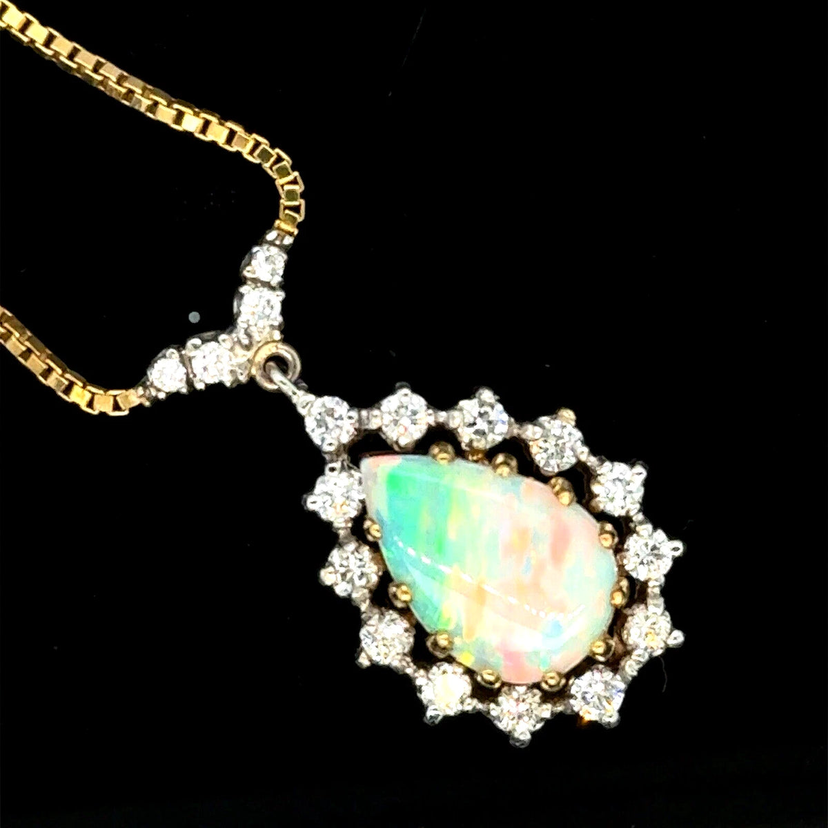 Vintage Estate 18k Yellow Gold Box Chain With Opal And Diamond Halo .65ctw