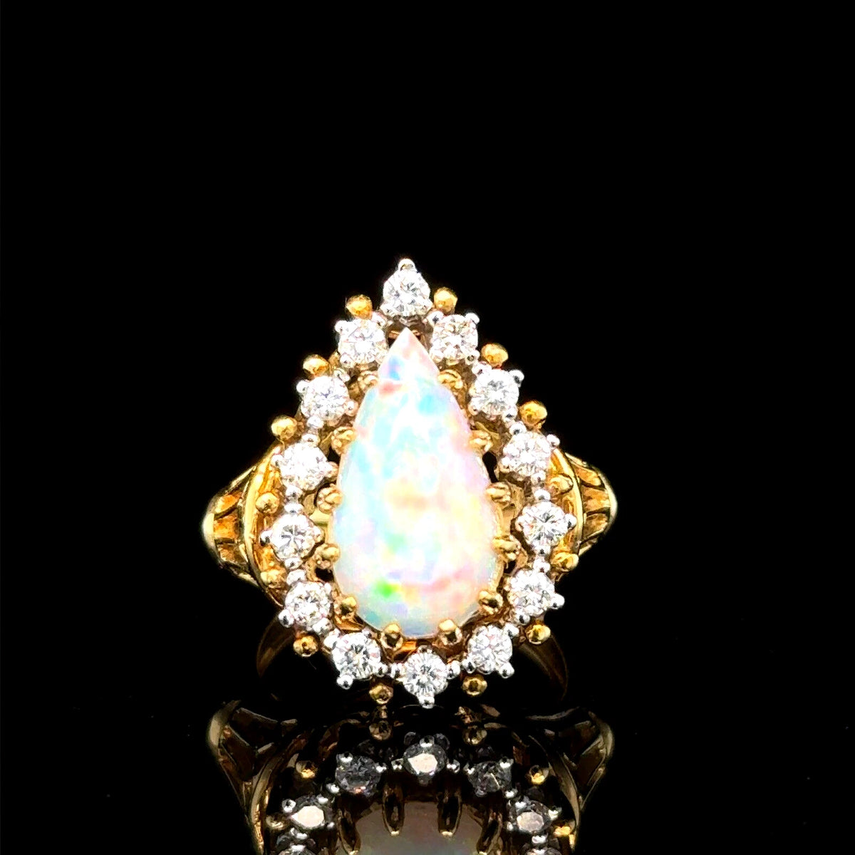 Vintage Estate 18k Yellow Gold Women’s Opal And Diamond Ring Size 6