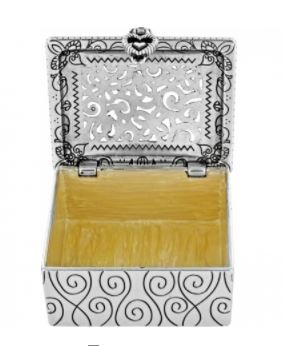 Lacie Daisy Jewel Box